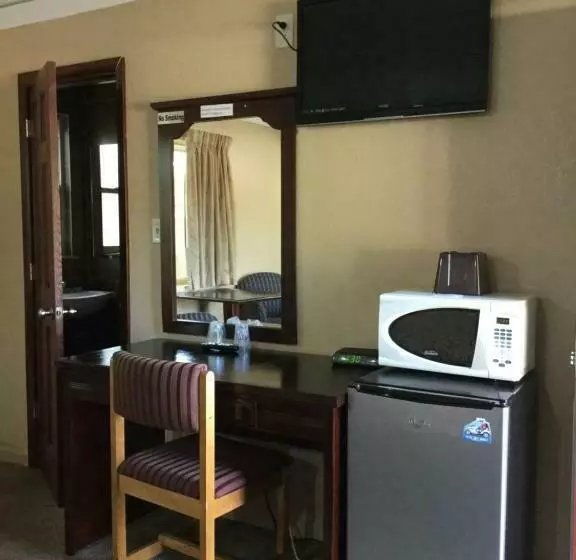 Sviitti King-vuode, Best Motel