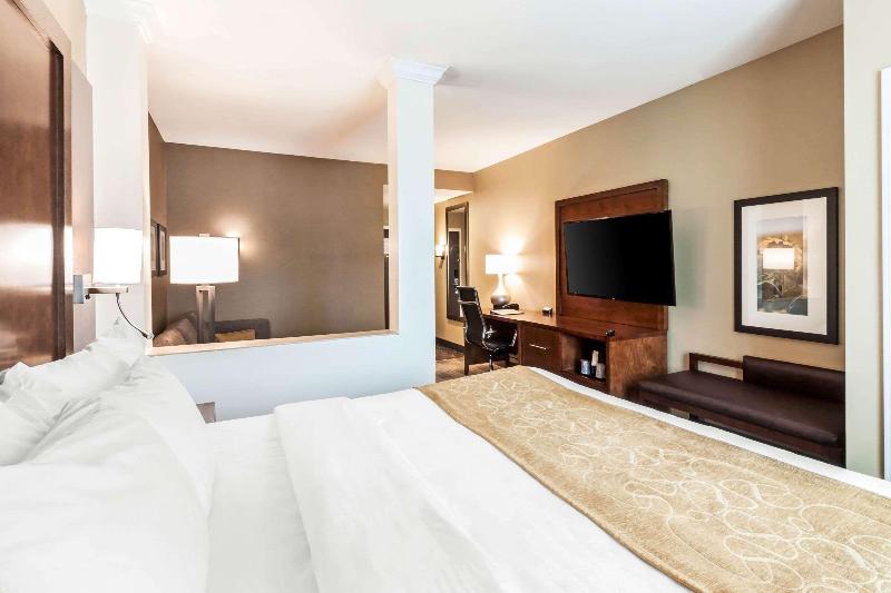 キングサイズベッドのスイートルーム, Express Inn