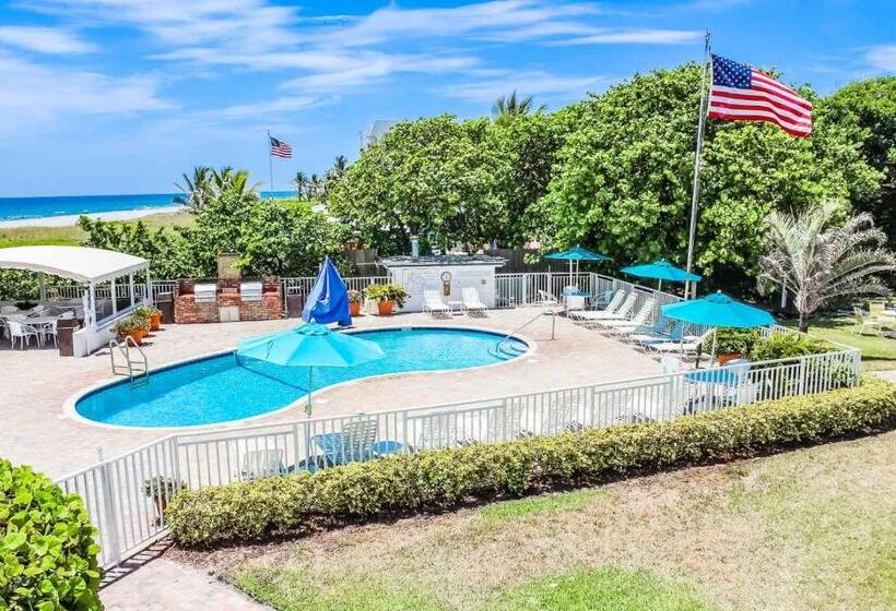 Апартаменты 1 Спальня, Berkshire On the Ocean