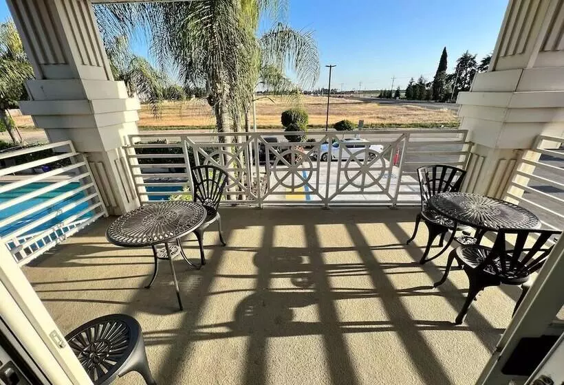 اتاق استاندارد با بالکن, Best Western Americana
