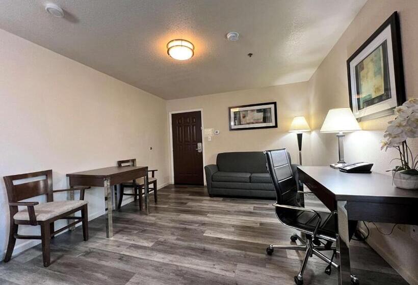 스위트 킹사이즈 침대, Best Western Americana