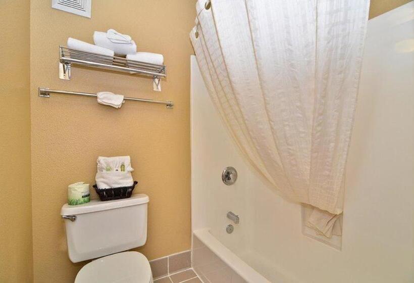 סוויטה מותאמת לאדם עם מוגבלויות, Best Western Fallon Inn & Suites