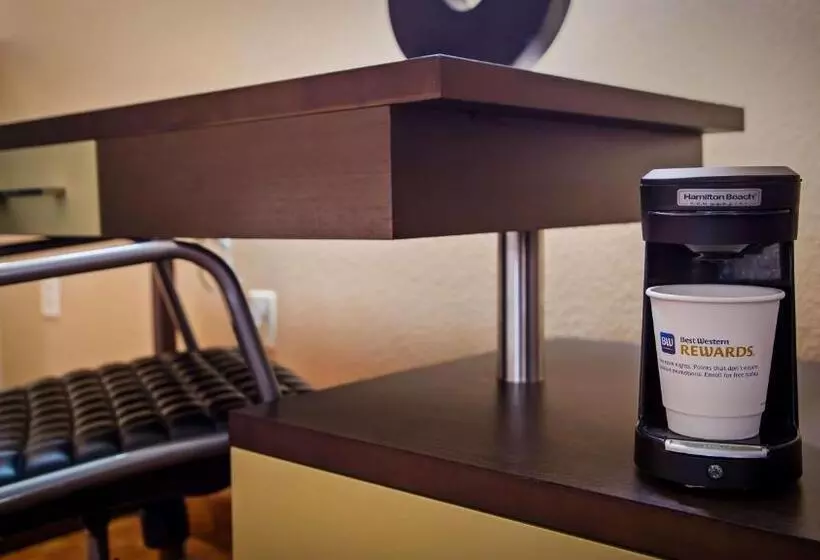 身障者適用スイートルーム, Best Western Fallon Inn & Suites
