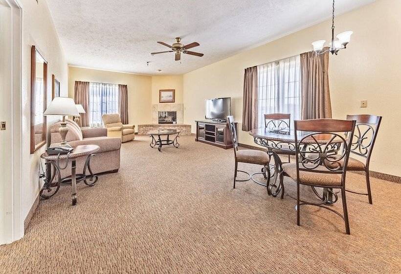 标准间, Branson Towers