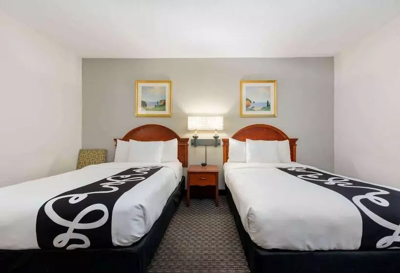 ２ダブルベッドのスタンダードルーム, La Quinta Inn By Wyndham Ft. Lauderdale Tamarac East