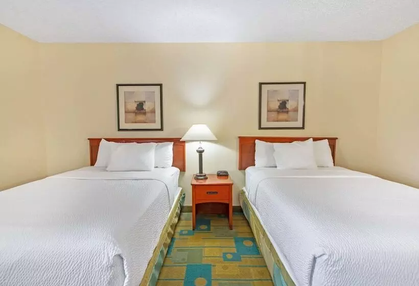 ２ダブルベッドのスタンダードルーム, La Quinta By Wyndham Albuquerque Journal Ctr Nw
