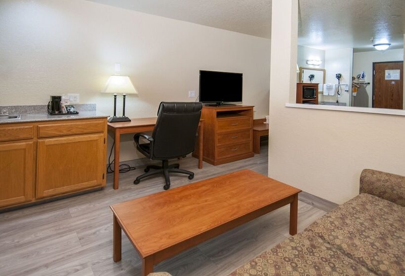 اتاق استاندارد با تخت بزرگ, Quality Inn Alpine