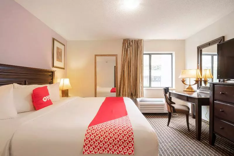 سوییت جونیور, Rodeway Inn Houston North Greenspoint