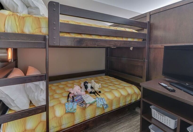 جناح, Holiday Inn Express & Suites   Union City, An Ihg