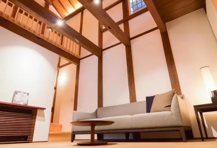 سوییت, Kamakura Cocon