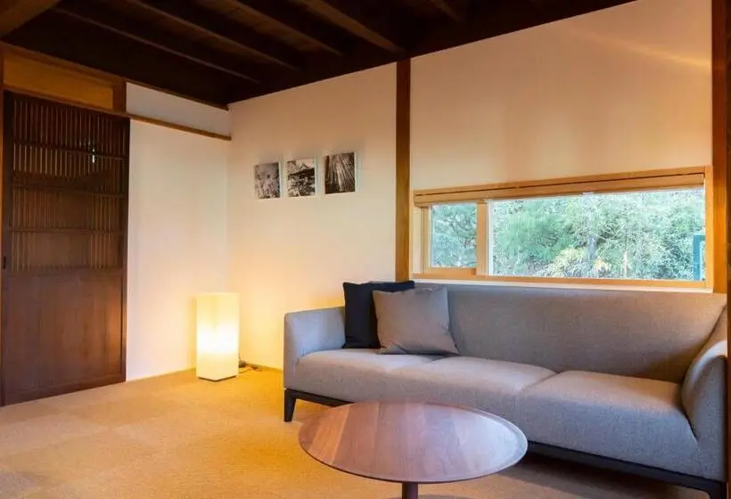 سوییت با چشمانداز باغ, Kamakura Cocon