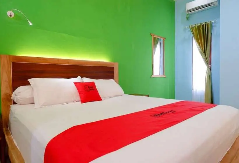 スタンダードルーム, Reddoorz Near Taman Makam Pahlawan Tatura