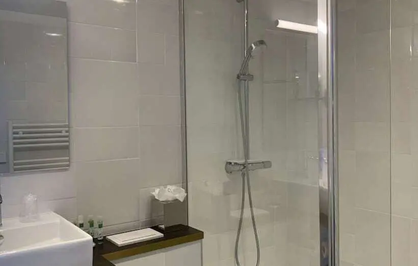 اتاق سوپریور, La Piscine