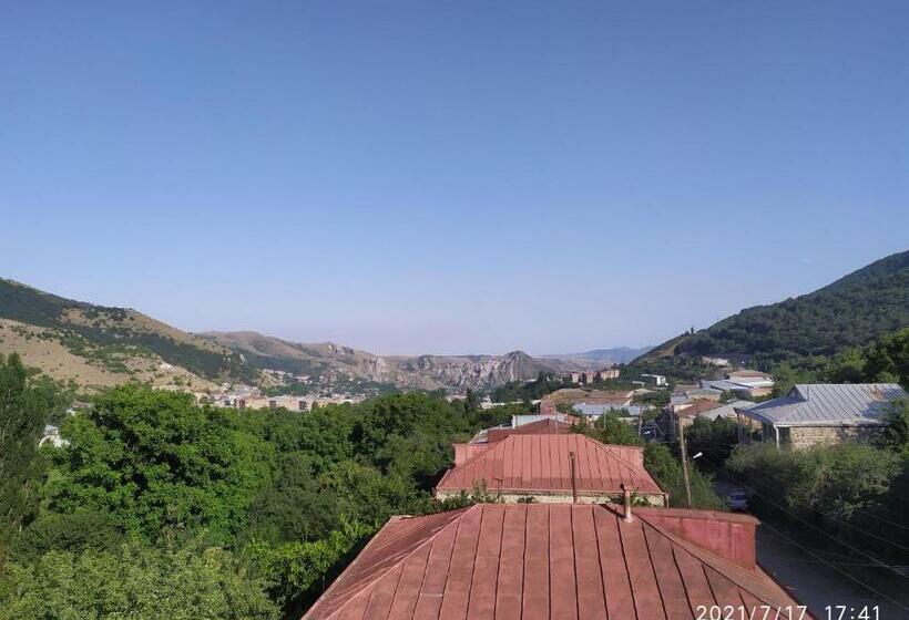 חדר סטנדרט נוף להרים, Verishen Guest House B&b