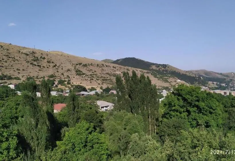 اتاق استاندارد با چشم‌انداز باغ, Verishen Guest House B&b