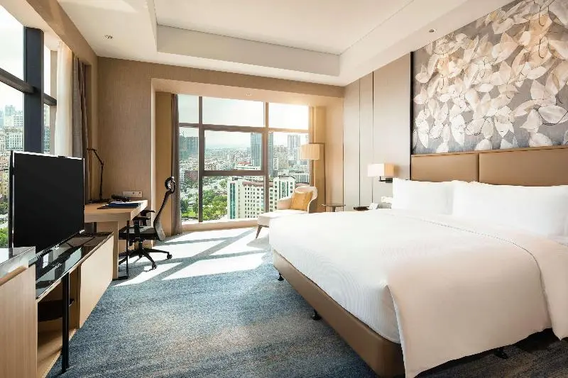 キングサイズベッドのスタンダードルーム, Doubletree By Hilton Yangzhou