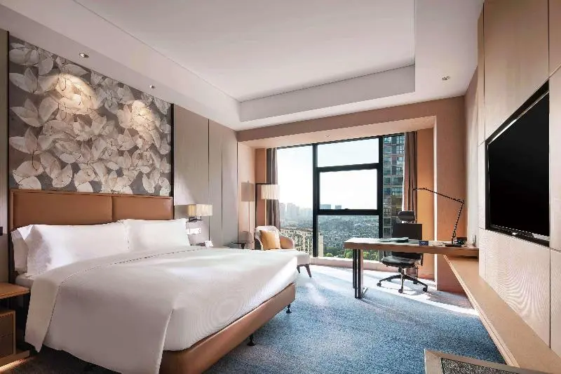 キングサイズベッドのスタンダードルーム, Doubletree By Hilton Yangzhou