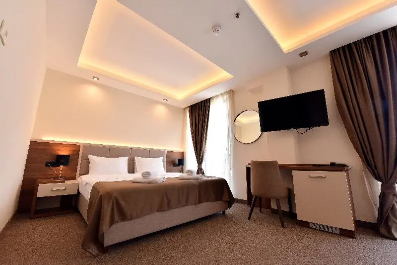 Standard Room, Lazaro