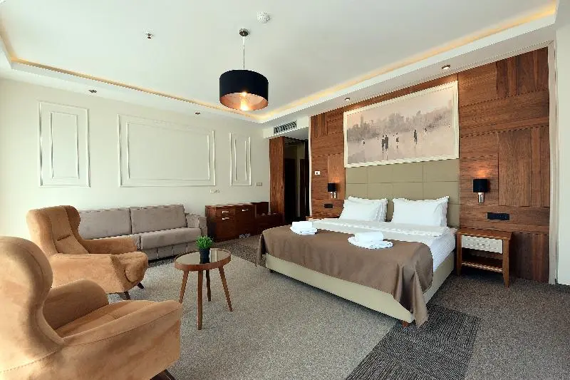 1 Bedroom Apartment, Lazaro