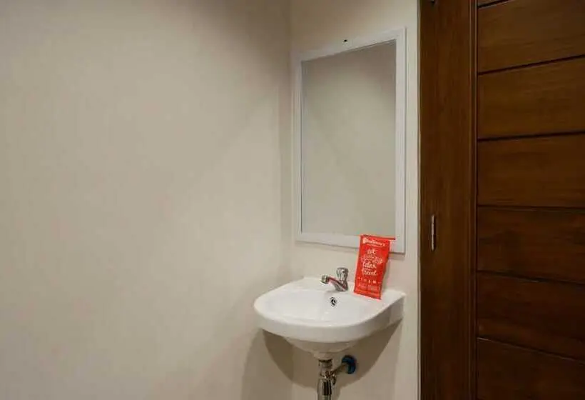 ファミリールーム, Reddoorz @ Losari Area 2