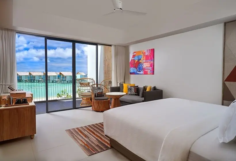 استودیوی استاندارد, Hard Rock Hotel Maldives