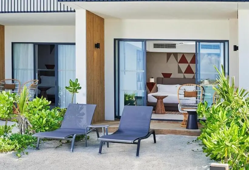 استودیو استاندارد با تخت کینگ, Hard Rock Hotel Maldives