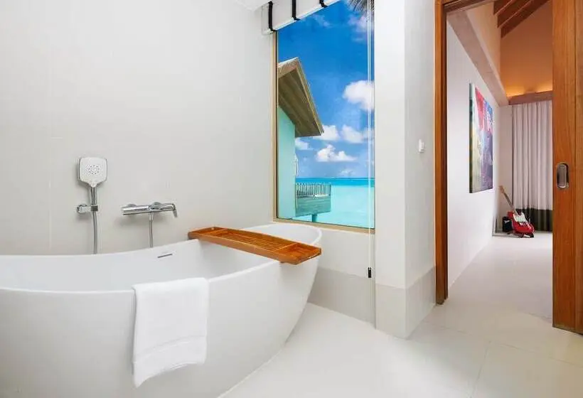 ویلای یک اتاق خوابه با استخر شنا, Hard Rock Hotel Maldives
