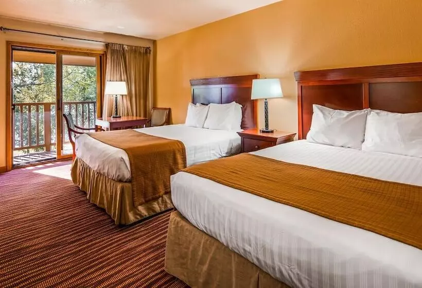 2ダブルベッドのスタンダードルーム, Best Western Lake Lucille Inn