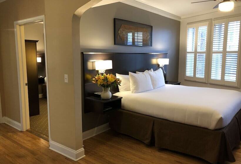 جناح, Best Western Plus Hawthorne Terrace