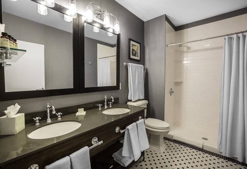 ２ダブルベッドのスタンダードルーム, Envision Hotel Saint Paul South