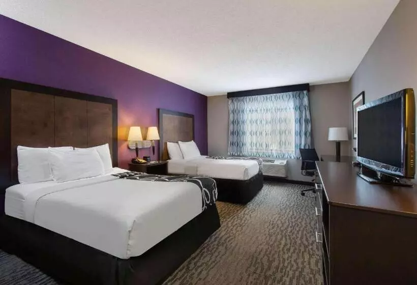 اتاق لوکس, La Quinta By Wyndham Erie