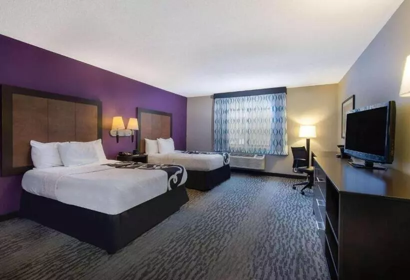 اتاق لوکس, La Quinta By Wyndham Erie