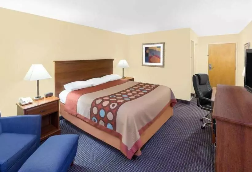 身障者適用キングサイズベッドルーム, Super 8 By Wyndham Hattiesburg South