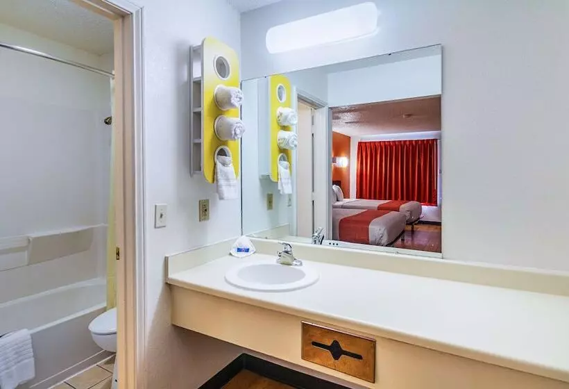 ２ダブルベッドのスタンダードルーム, Motel 6 Waxahachie, Tx