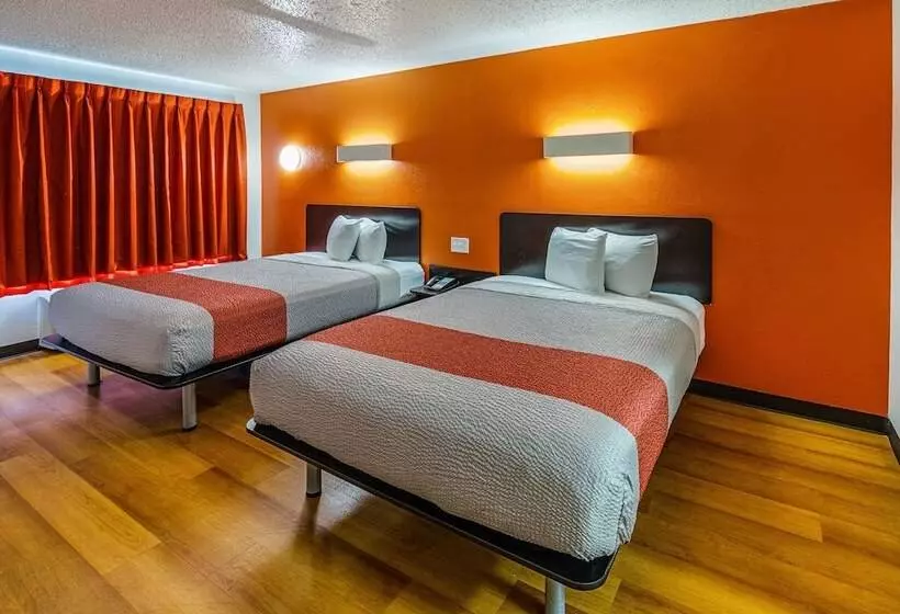 ２ダブルベッドのスタンダードルーム, Motel 6 Waxahachie, Tx