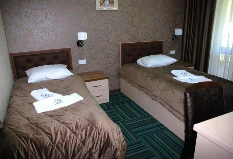 اتاق لوکس, Bergs Otel And Restaurant