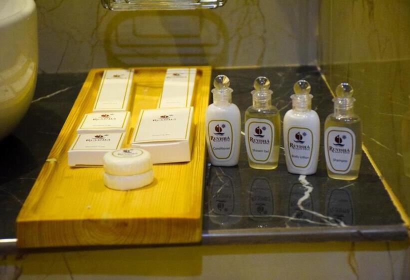 Номер Deluxe Вид на Море с Балконом, Ruvisha Beach