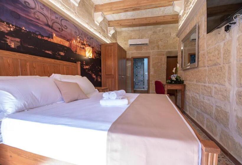 اتاق استاندارد, 39 St. George