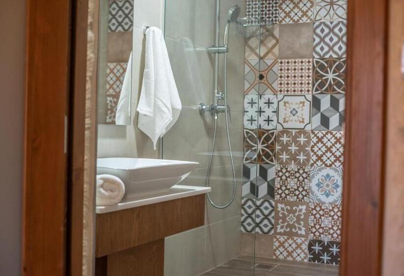 اتاق استاندارد با بالکن, 39 St. George