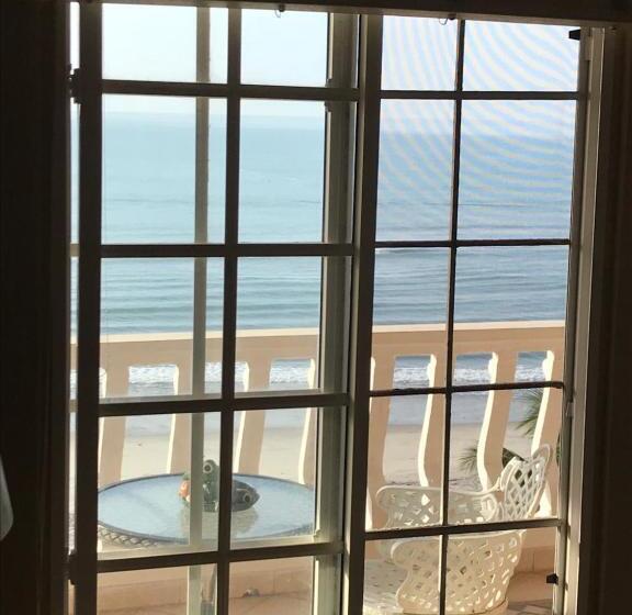 شقة غرفتين, Cafegourmetptacorona