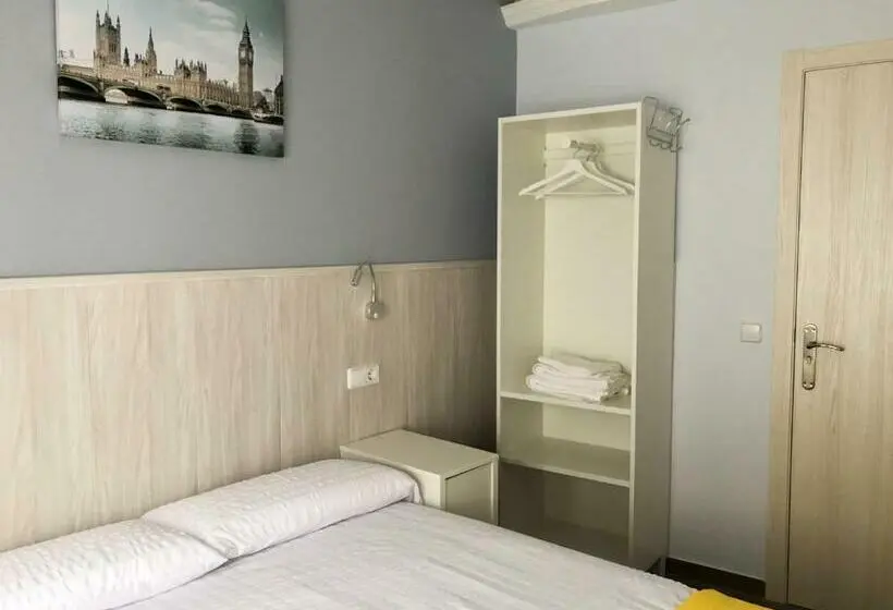 バス共有のスタンダードルーム, Alojamiento Hc