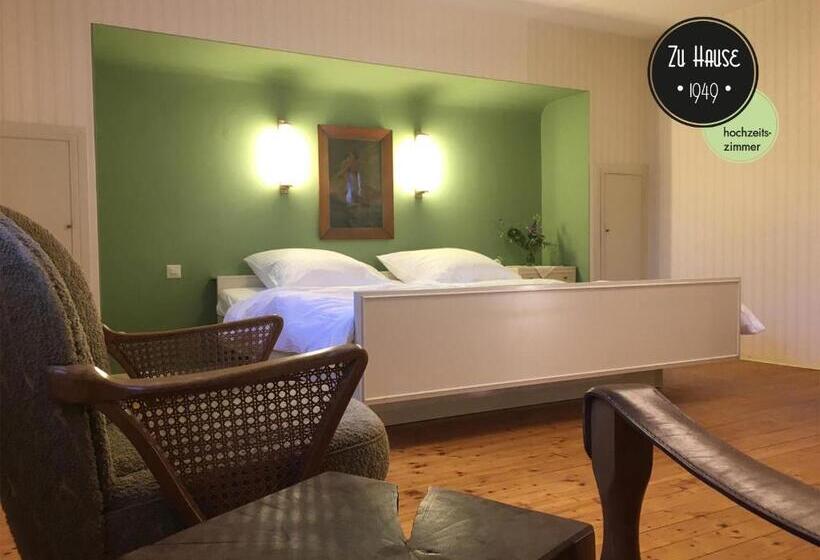 Номер Стандарт, Zu Hause 1949