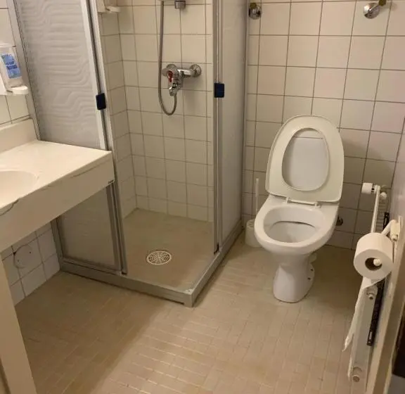 Standard Yhden Hengen Huone, Li Haapajärvi