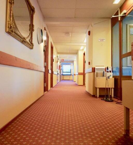 חדר אקונומי, Li Haapajärvi