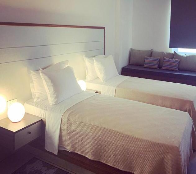 اتاق استاندارد, Paint It Black Hotel & Spa