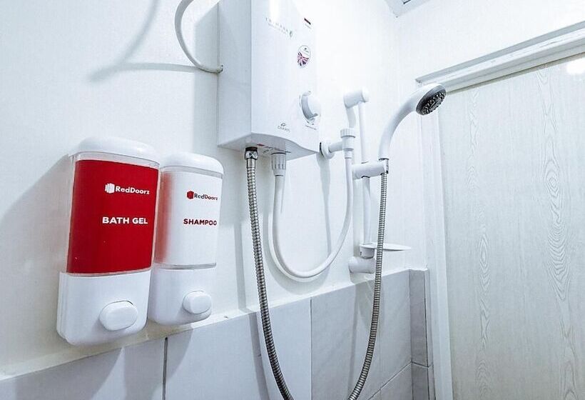 اتاق لوکس, Reddoorz Near Kcc Mall Gensan