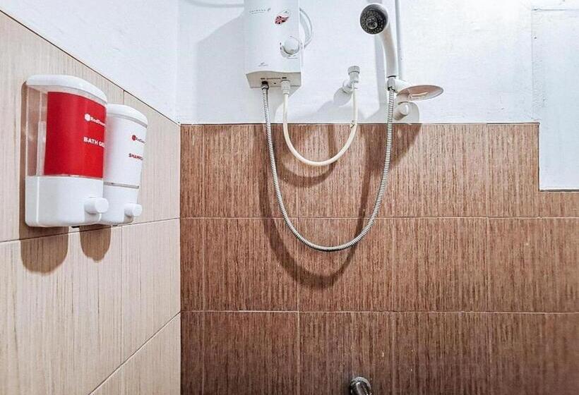 اتاق لوکس, Reddoorz Near Kcc Mall Gensan