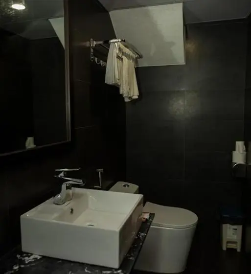 اتاق خانوادگی, Mandarin Homestay Hue