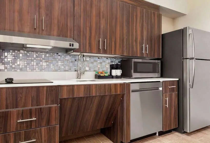 سوئیت برای معلولان, Homewood Suites By Hilton Harlingen