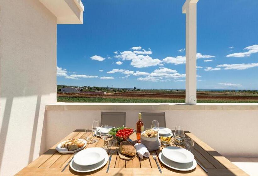 جناح سرير كينج, Perla Saracena Hotel & Restaurant